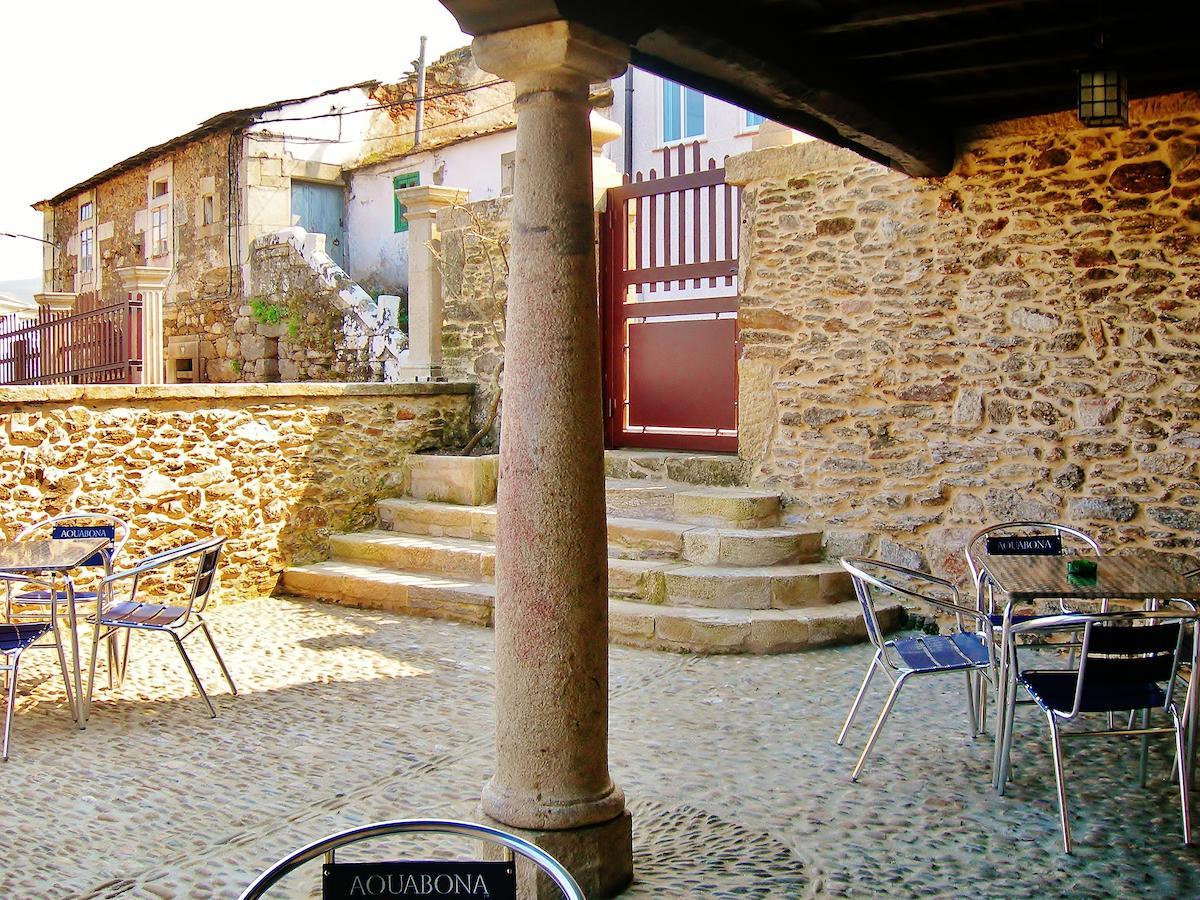 فندق Mirador Da Ribeira Viana do Bolo المظهر الخارجي الصورة